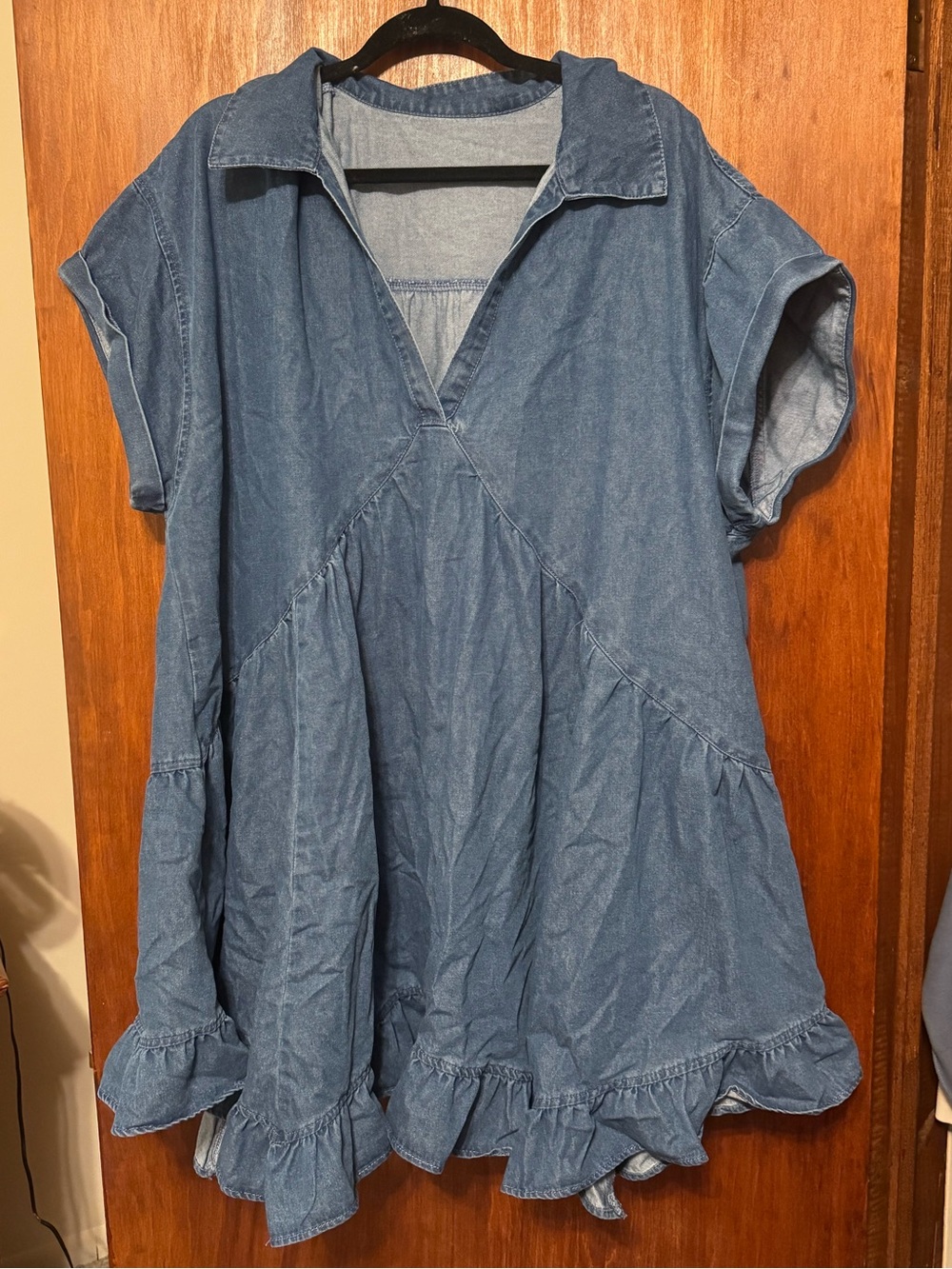 Women’s Plus Size Denim Ruffle Flowy V Neck Dress Size 2XL